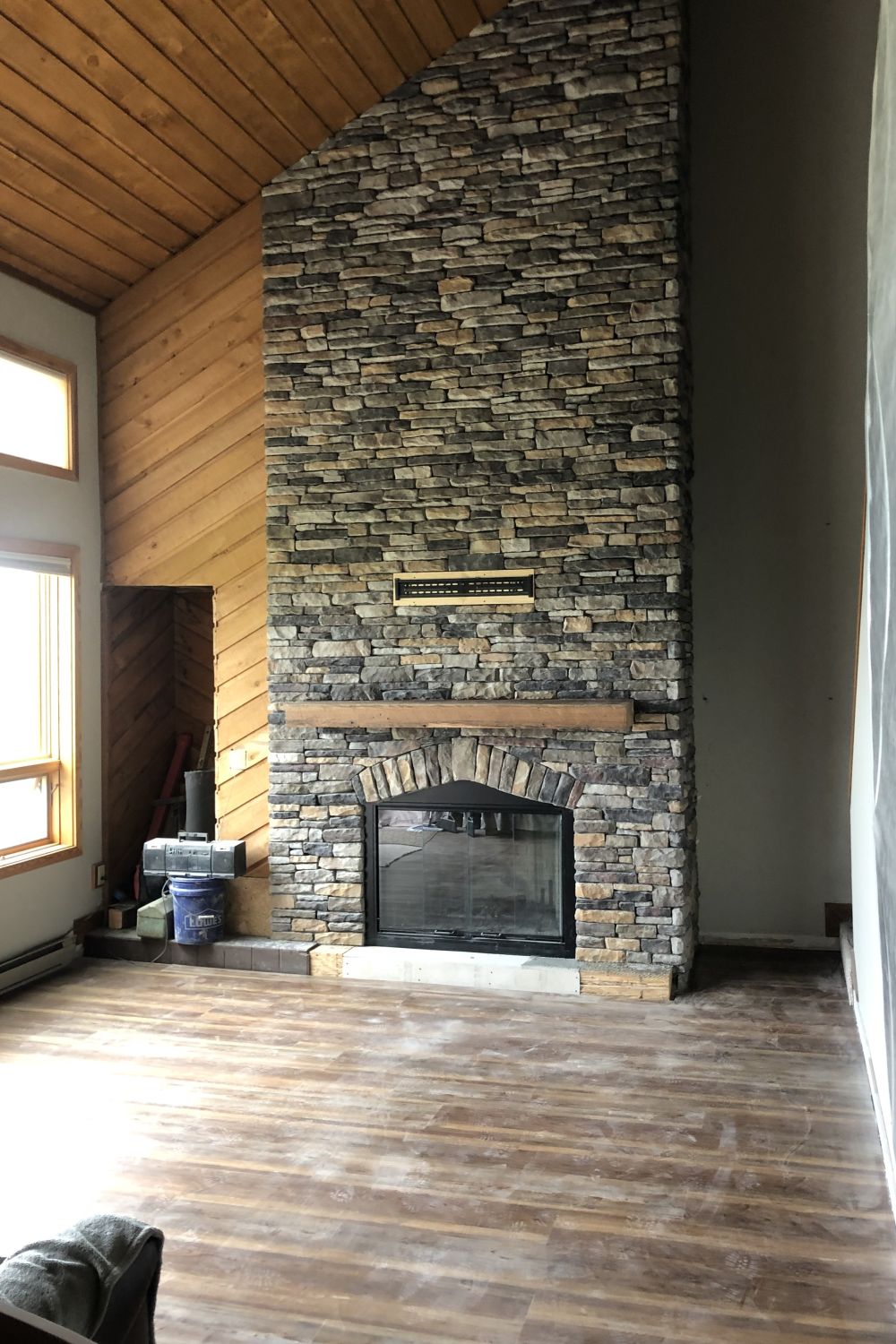 Stone Veneer - Ledge Stone Aspen - Mountain View Stone