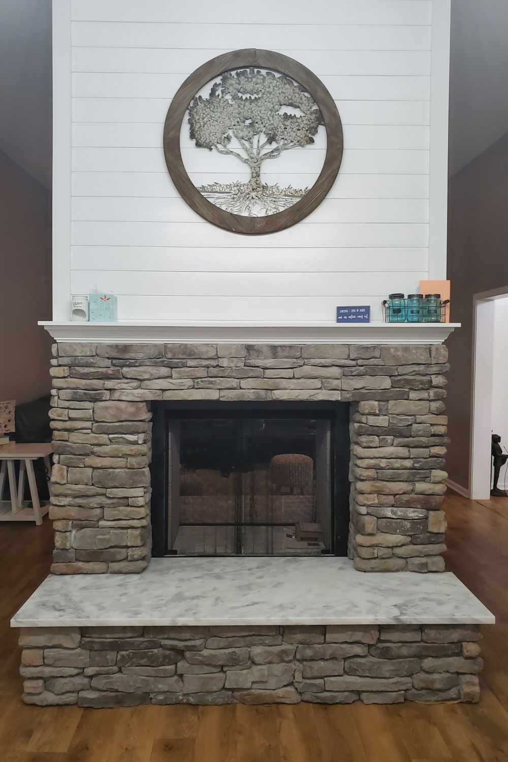 Stone Veneer - Ledge Stone Granite - Mountain View Stone