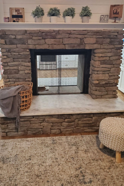 Stone Veneer - Ledge Stone Granite - Mountain View Stone