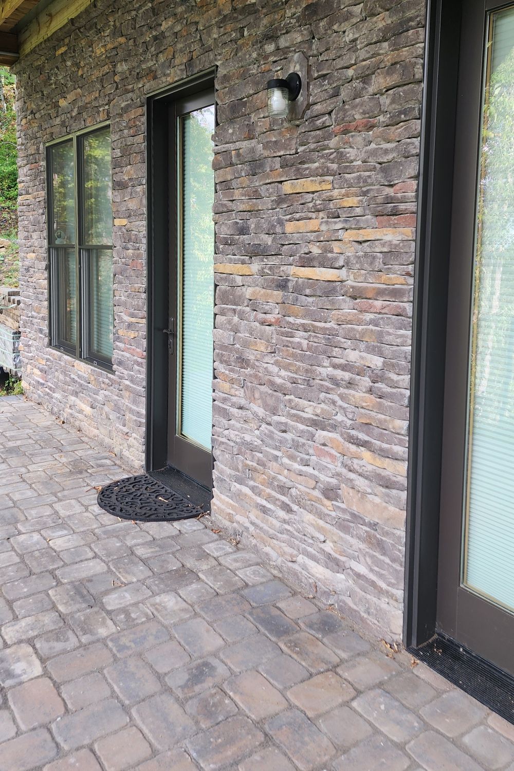 Stone Veneer - Ledge Stone Kona - Mountain View Stone