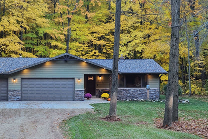 Stone Veneer - Ledge Stone Mountain Mist - Mountain View Stone