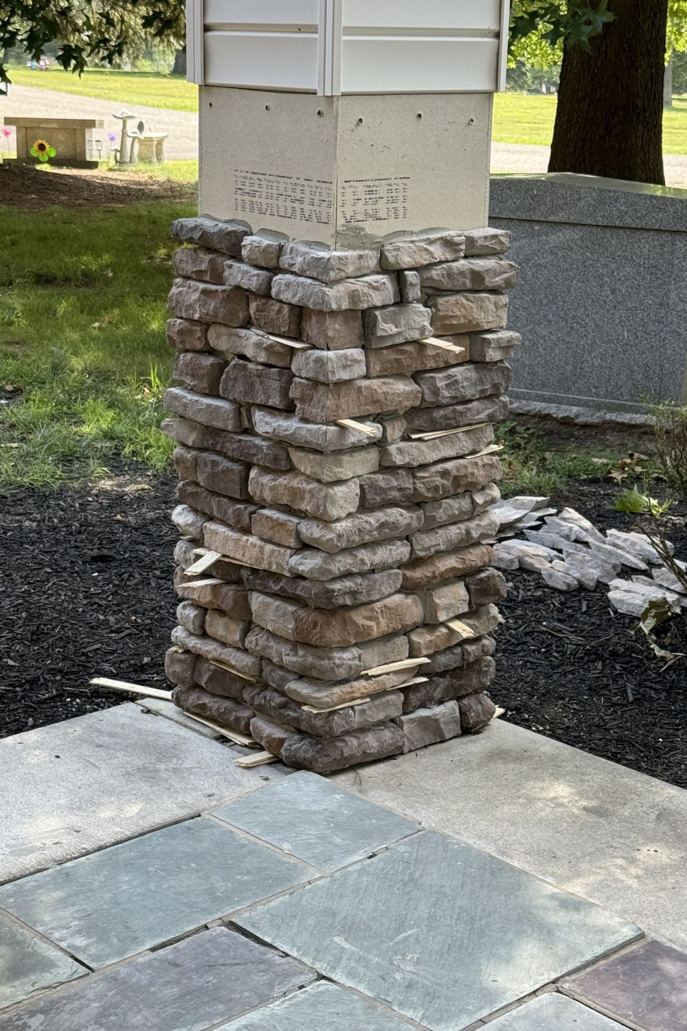 Stone Veneer - Ledge Stone Mountain Mist - Mountain View Stone