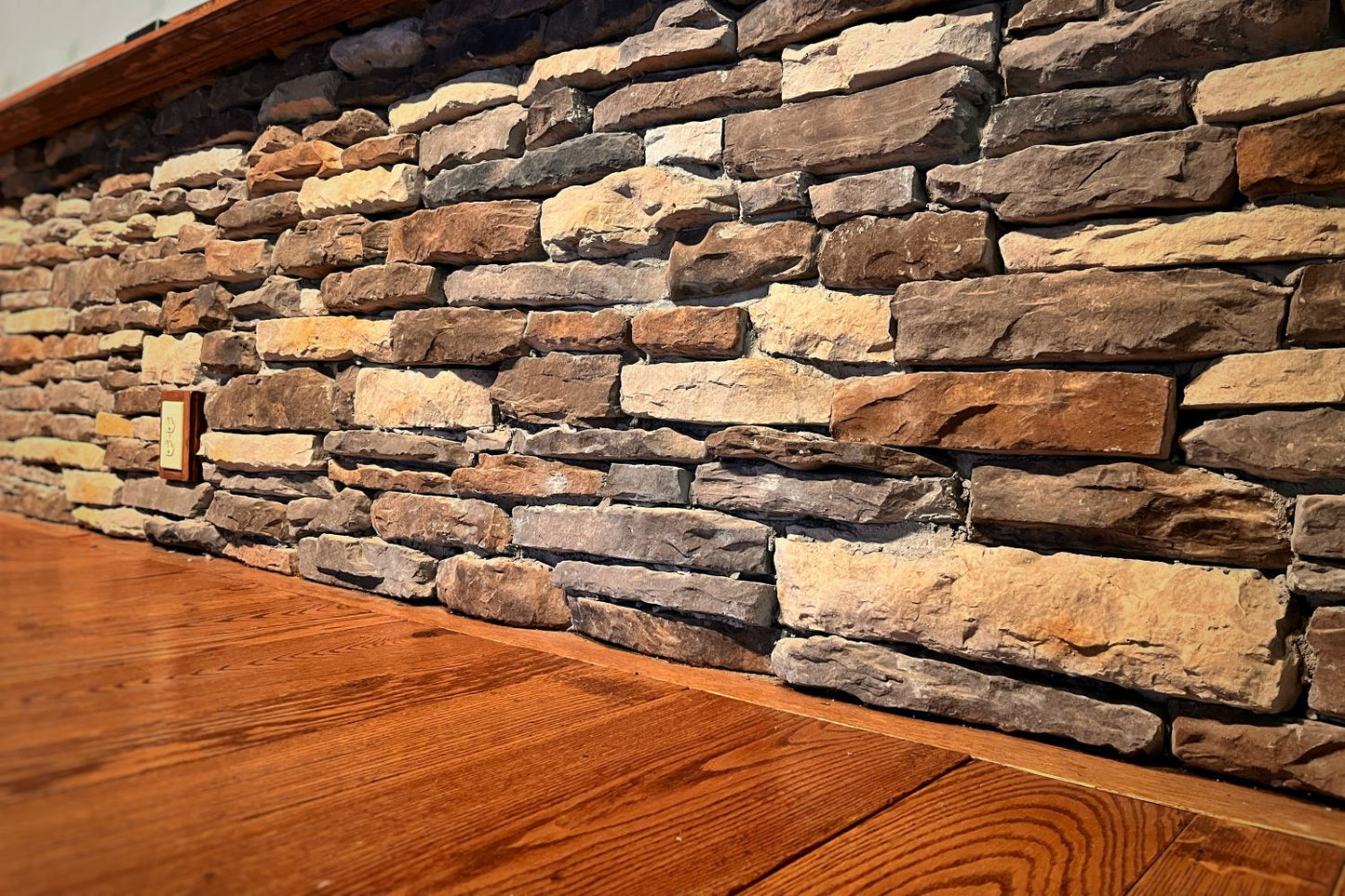 Stone Veneer - Ledge Stone Rustic - Mountain View Stone