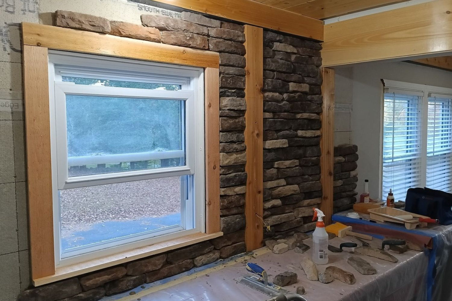 Stone Veneer - Ledge Stone Rustic - Mountain View Stone