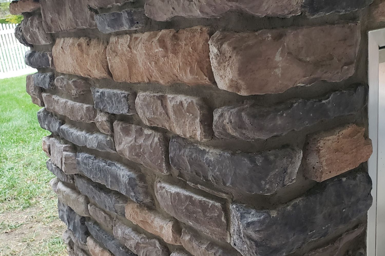 Stone Veneer - Ledge Stone Sonoma - Mountain View Stone