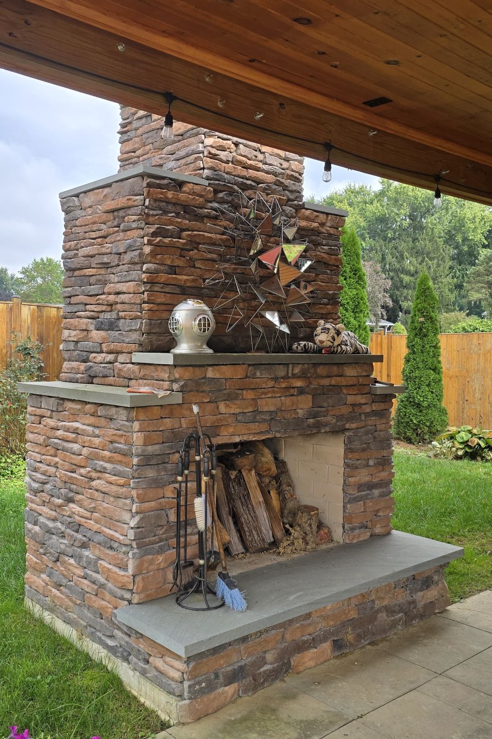 Stone Veneer - Ledge Stone Sonoma - Mountain View Stone