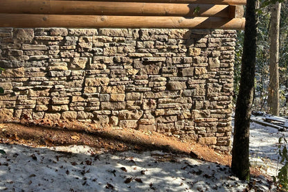 Stone Veneer - Ledge Stone Tuscany - Mountain View Stone