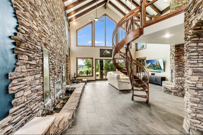 Stone Veneer - Ledge Stone Tuscany - Mountain View Stone