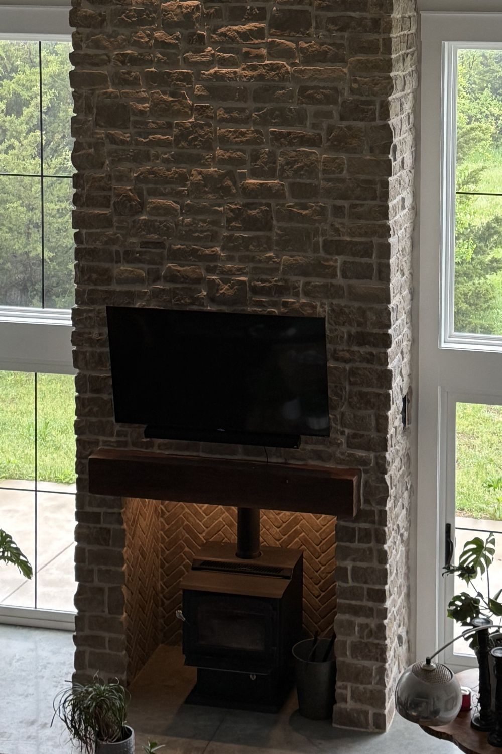 Stone Veneer - Lime Stone Adaline - Mountain View Stone