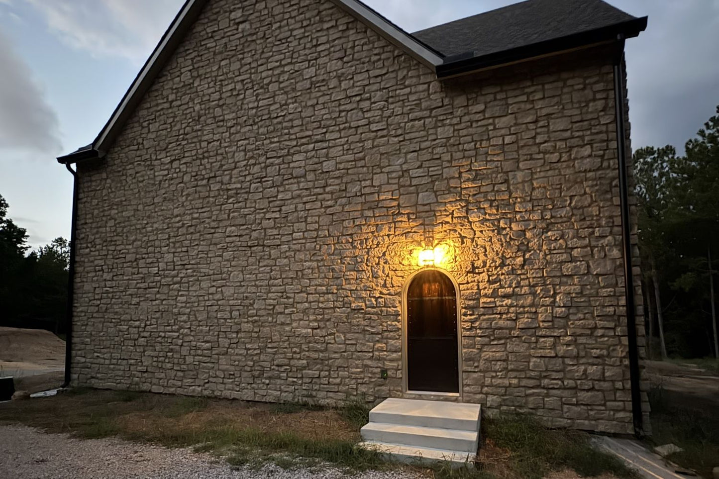 Stone Veneer - Lime Stone Adaline - Mountain View Stone