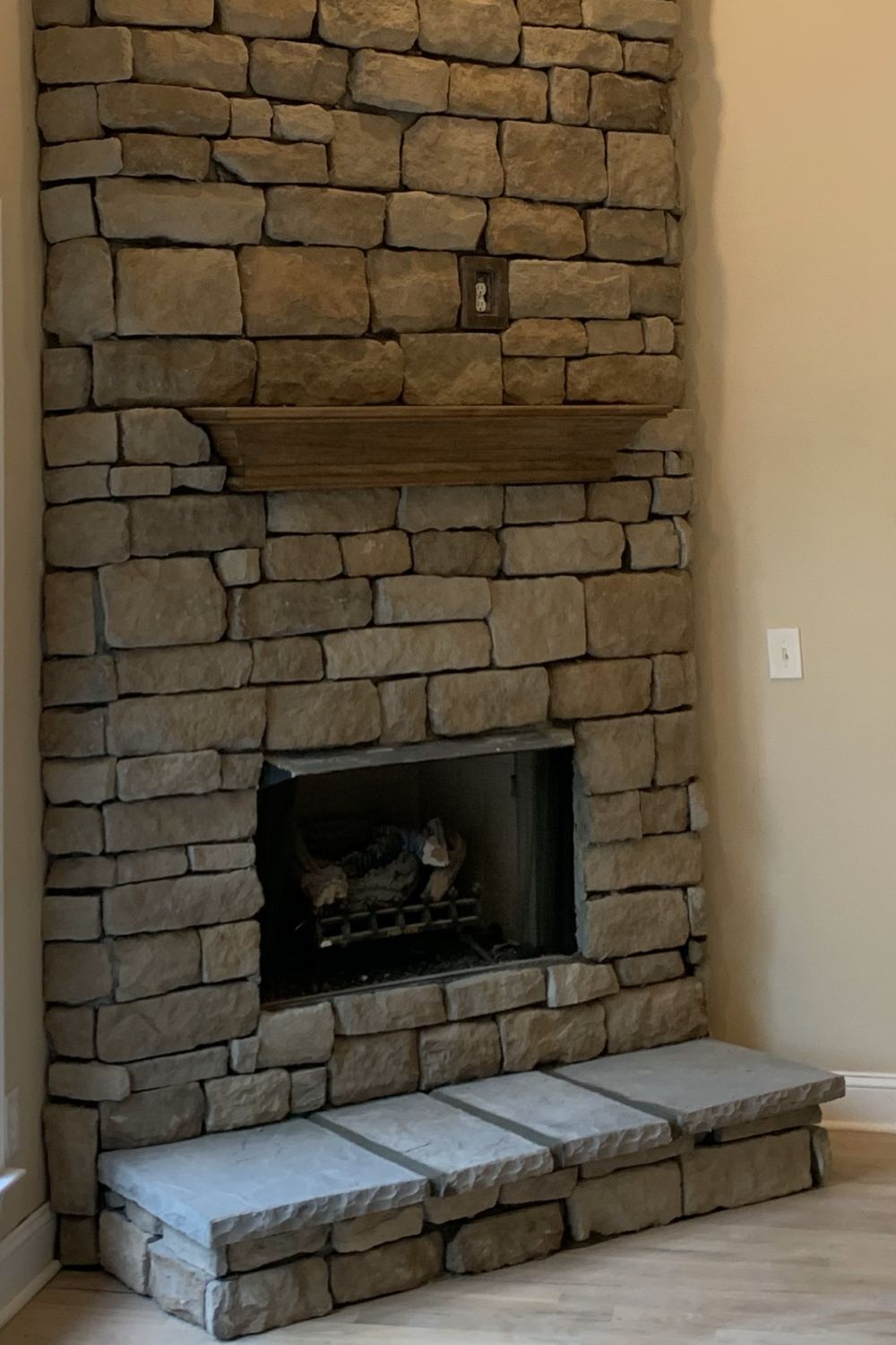 Stone Veneer - Lime Stone Adaline - Mountain View Stone