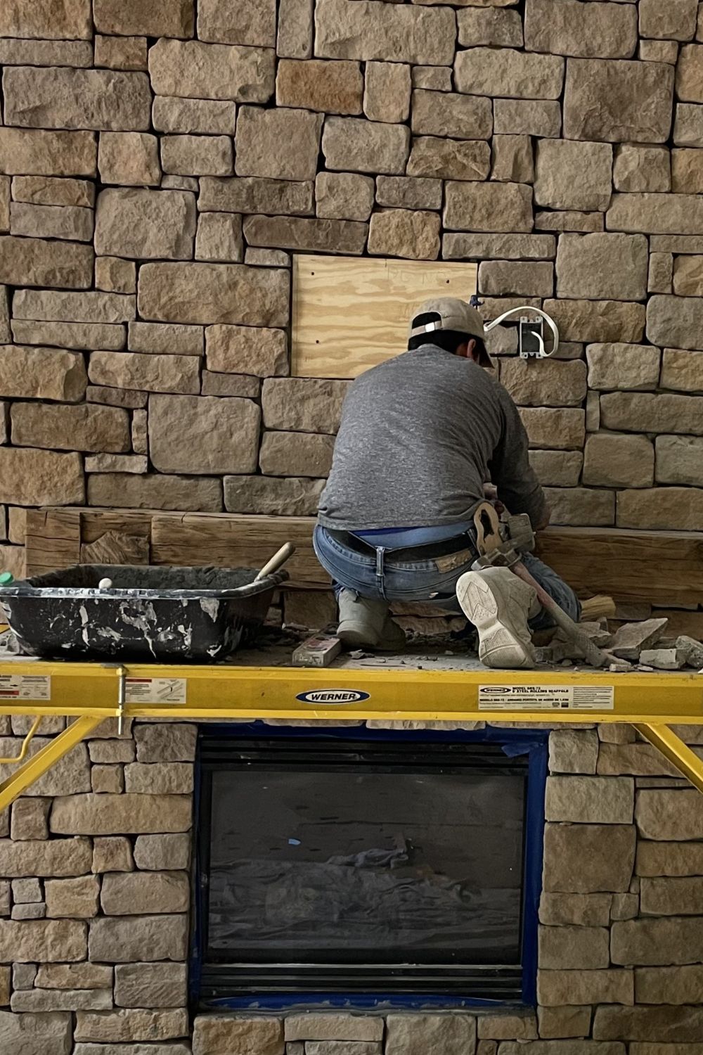 Stone Veneer - Lime Stone Adaline - Mountain View Stone