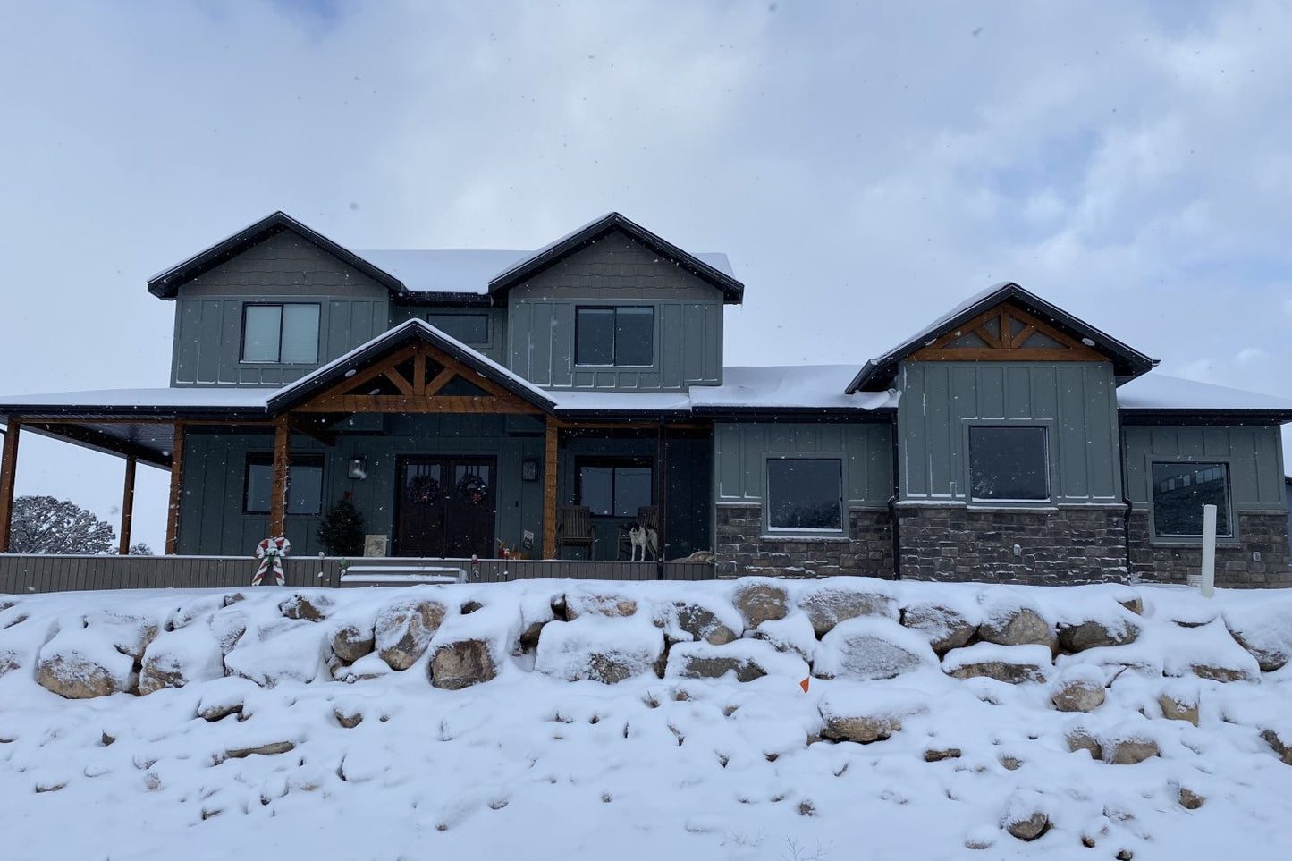 Stone Veneer - Lime Stone Midnight - Mountain View Stone