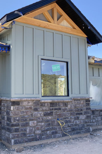 Stone Veneer - Lime Stone Midnight - Mountain View Stone