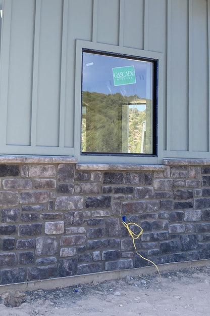 Stone Veneer - Lime Stone Midnight - Mountain View Stone