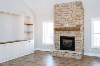 Stone Veneer - Lime Stone White Oak - Mountain View Stone