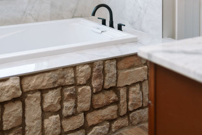 Stone Veneer - Lime Stone White Oak - Mountain View Stone