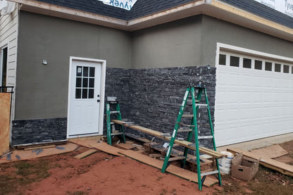 Stone Veneer - Ready Stack Black Forest - Mountain View Stone