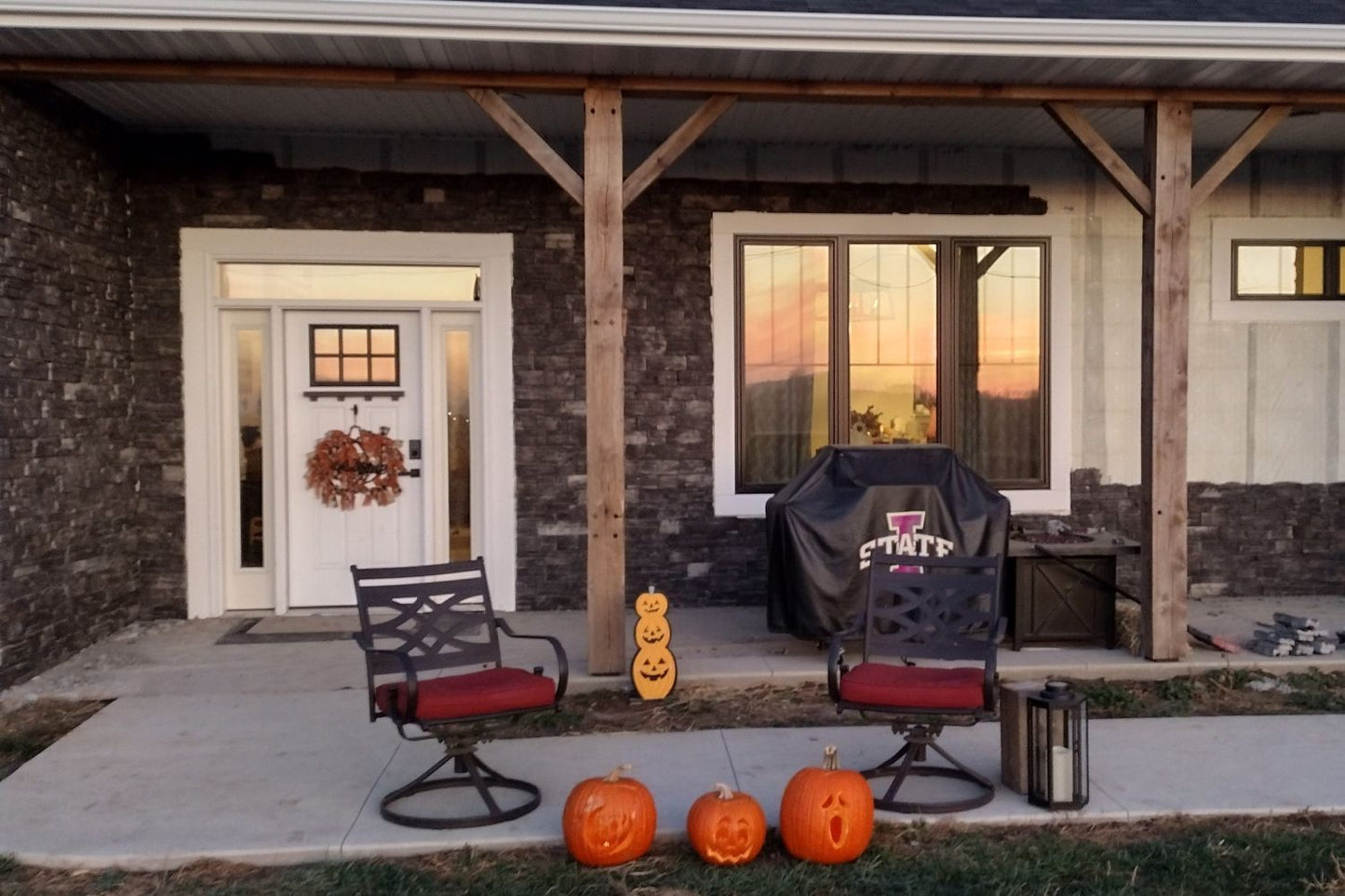 Stone Veneer - Ready Stack Stone Panel Black Forest - Mountain View Stone