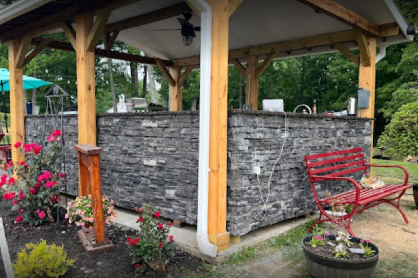 Stone Veneer - Ready Stack Stone Panel Black Forest - Mountain View Stone