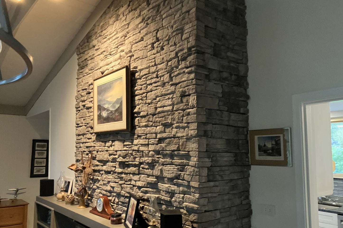 Stone Veneer - Ready Stack Stone Panel Cool Gray - Mountain View Stone