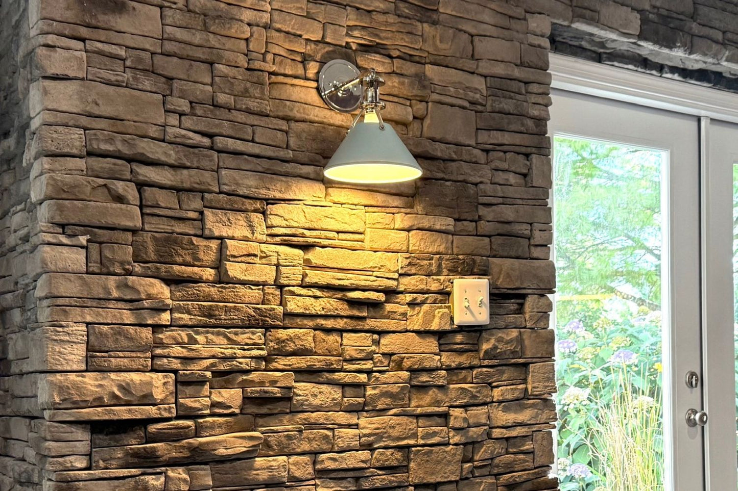 Stone Veneer - Ready Stack Stone Panel Cool Gray - Mountain View Stone