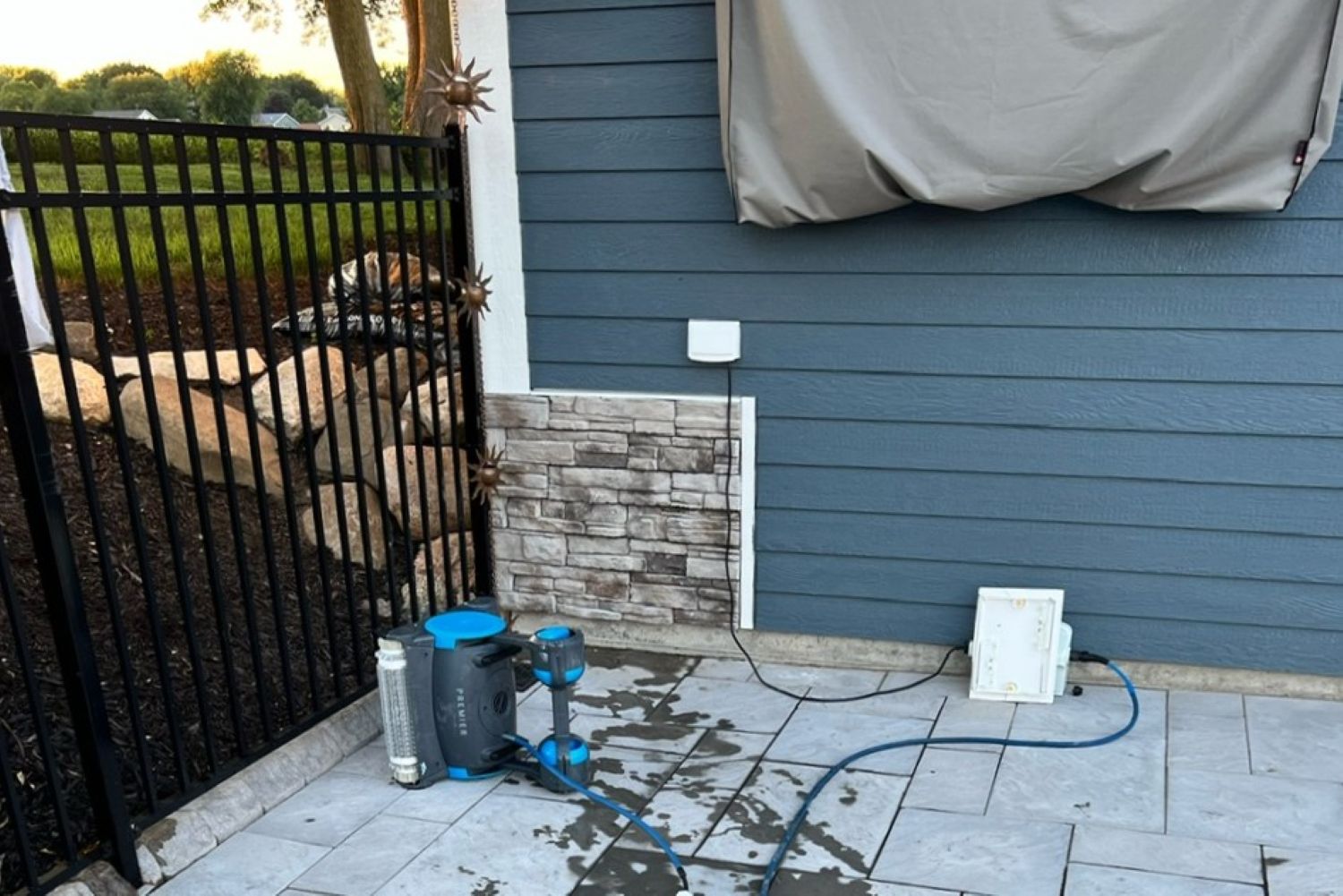 Stone Veneer - Ready Stack Stone Panel Granite - Mountain View Stone