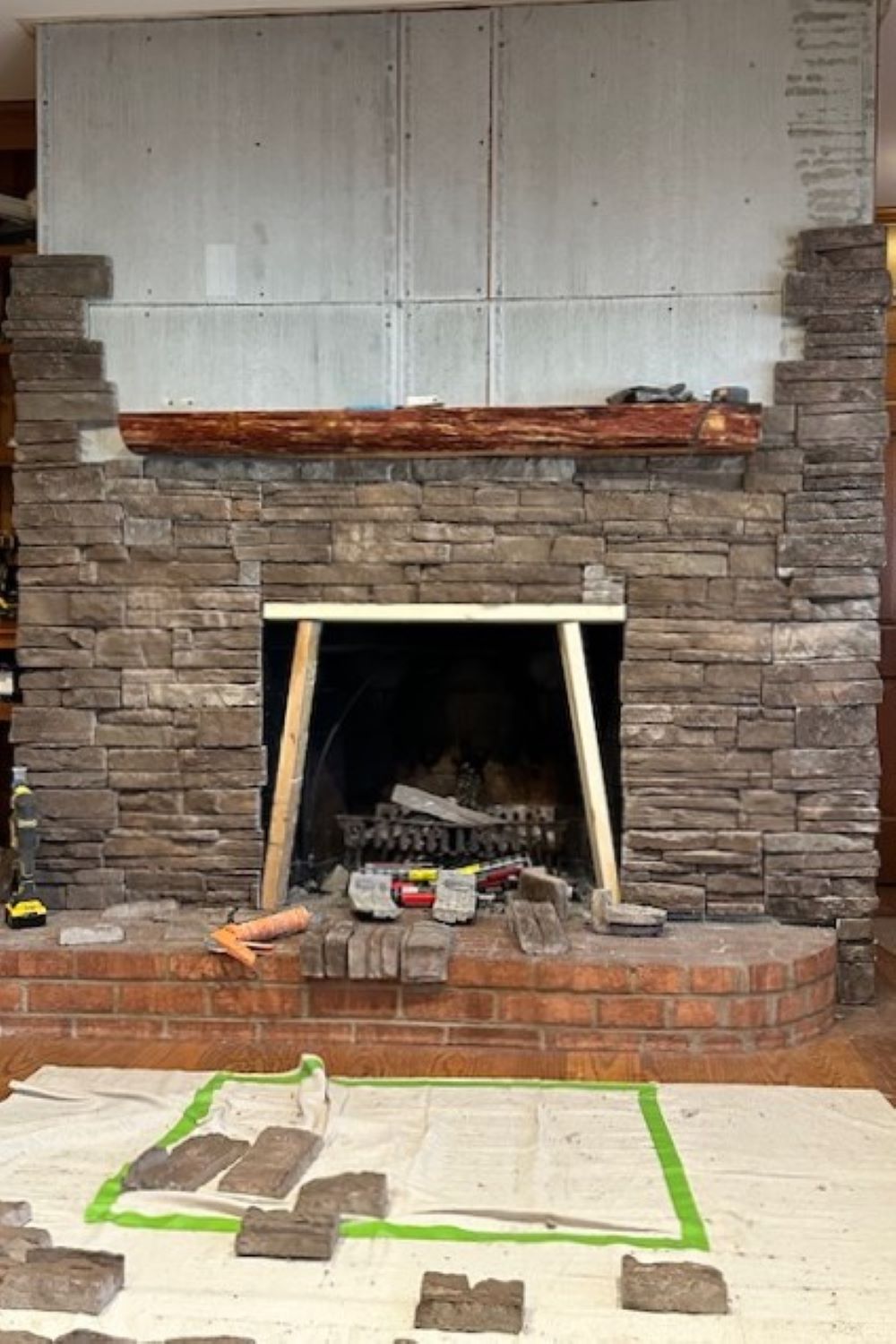 Stone Veneer - Ready Stack Stone Panel Mossy Creek - Mountain View Stone