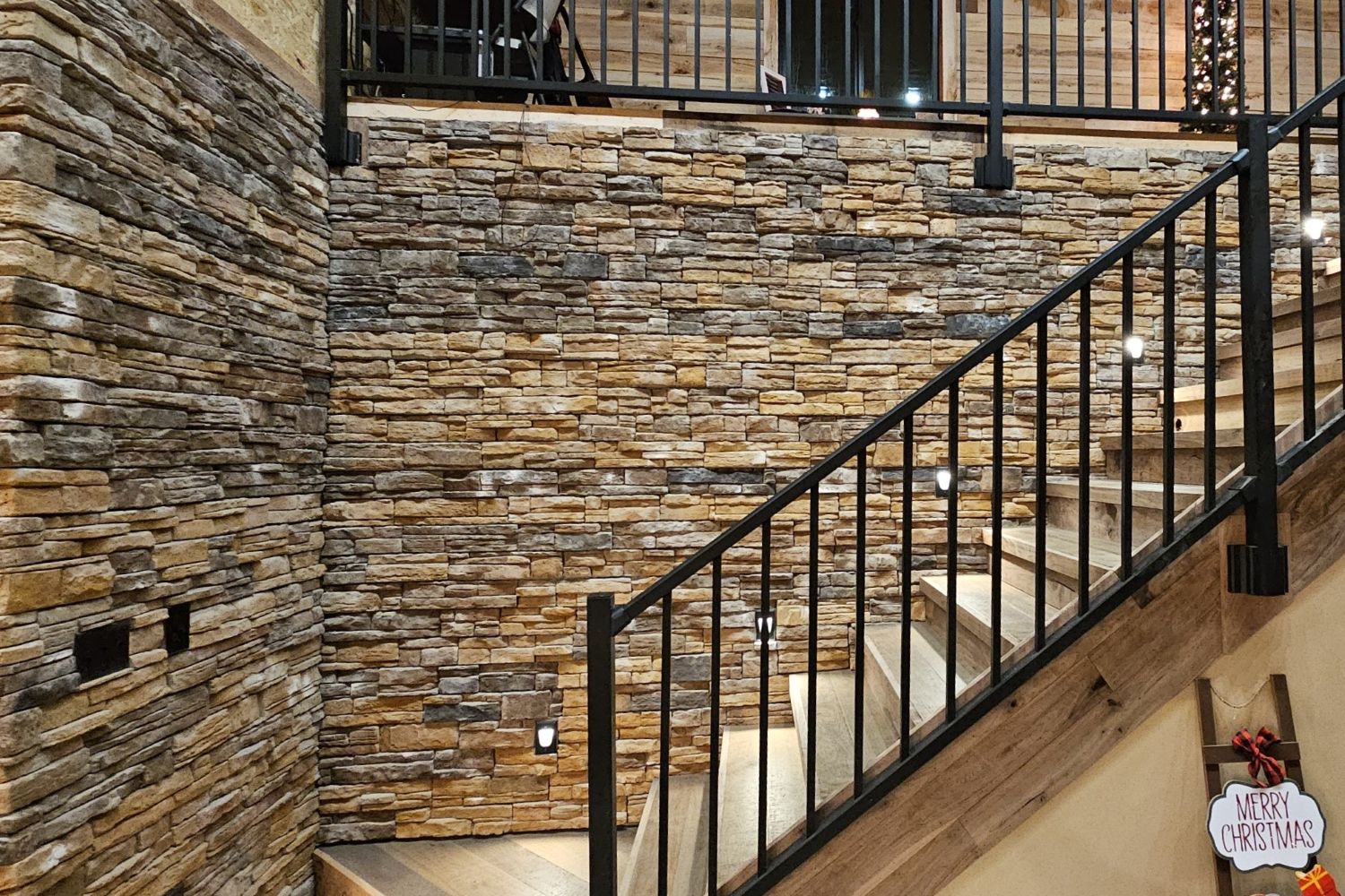 Stone Veneer - Ready Stack Stone Panel Mossy Creek - Mountain View Stone