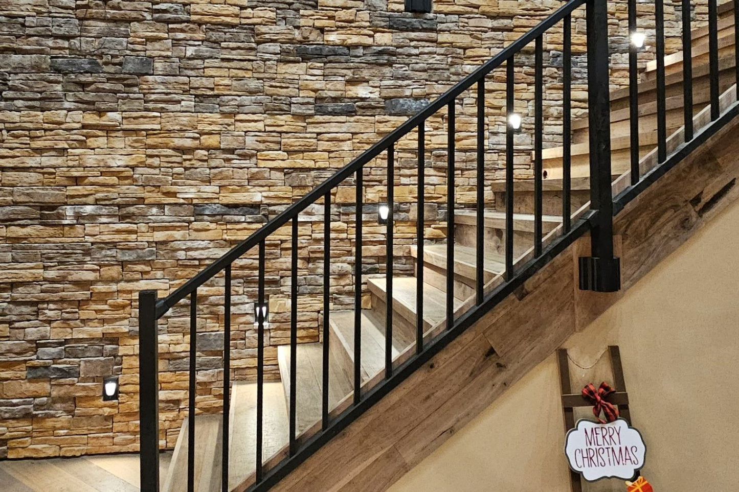 Stone Veneer - Ready Stack Stone Panel Mossy Creek - Mountain View Stone