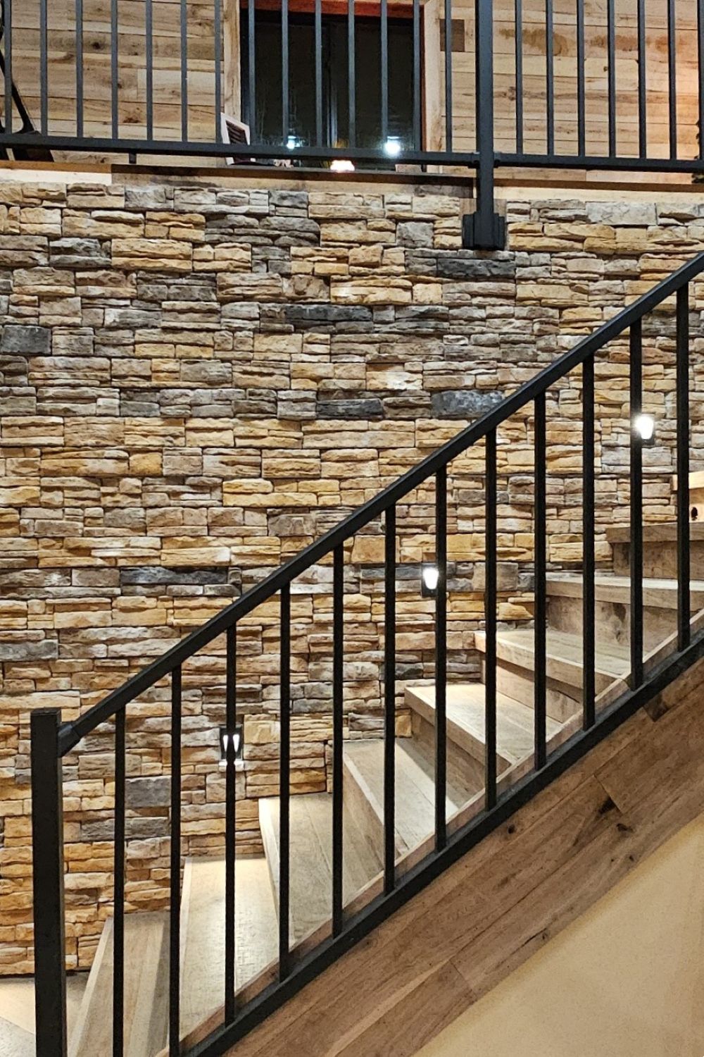 Stone Veneer - Ready Stack Stone Panel Mossy Creek - Mountain View Stone