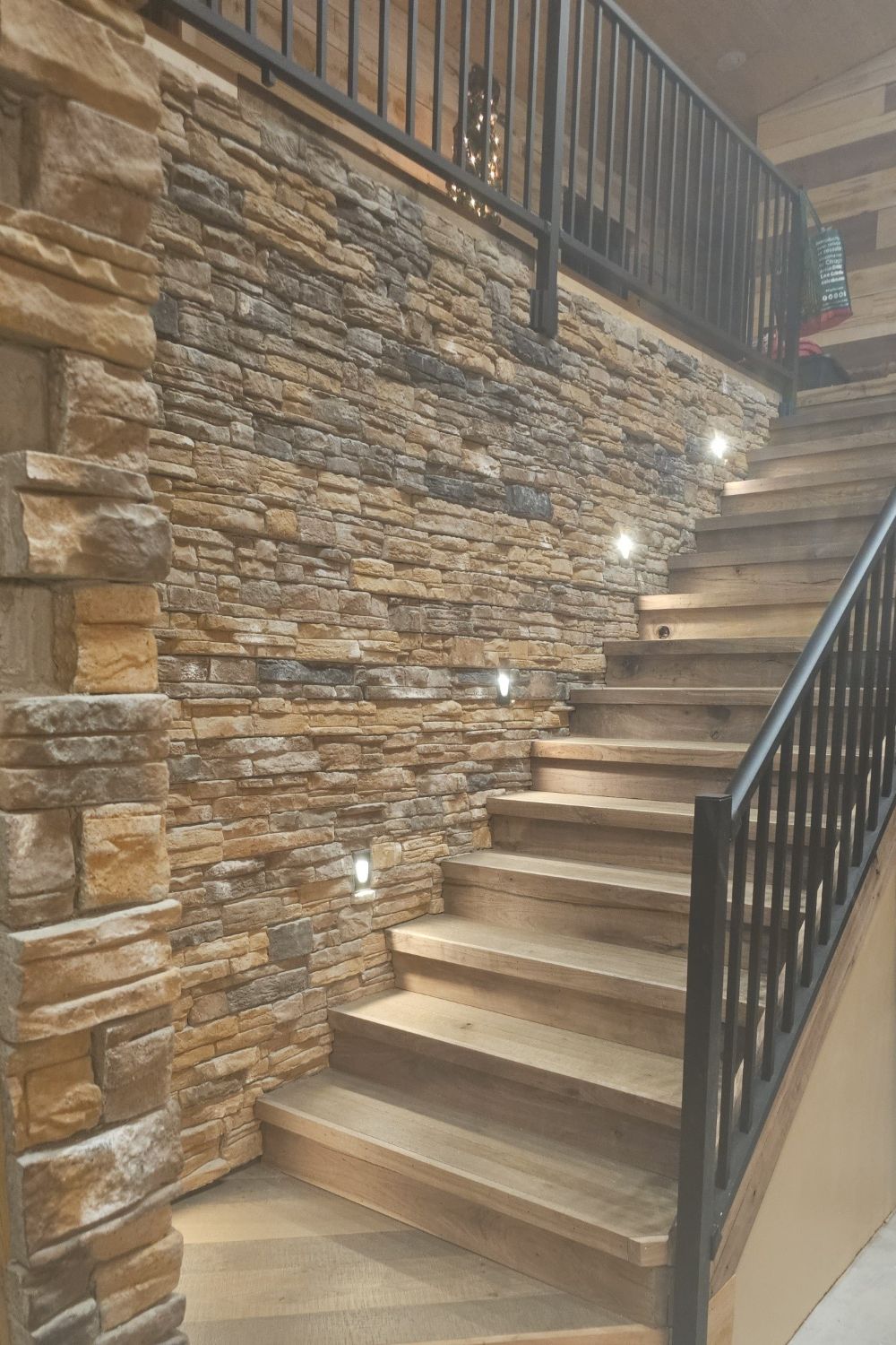Stone Veneer - Ready Stack Stone Panel Mossy Creek - Mountain View Stone