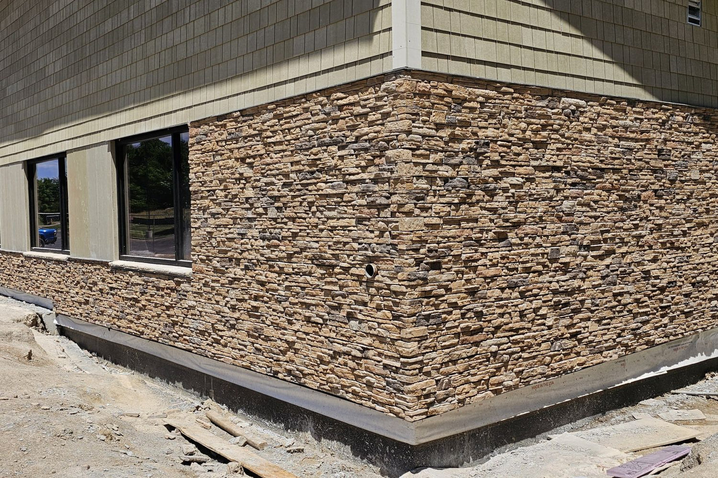 Stone Veneer - Ready Stack Stone Panel Sienna - Mountain View Stone