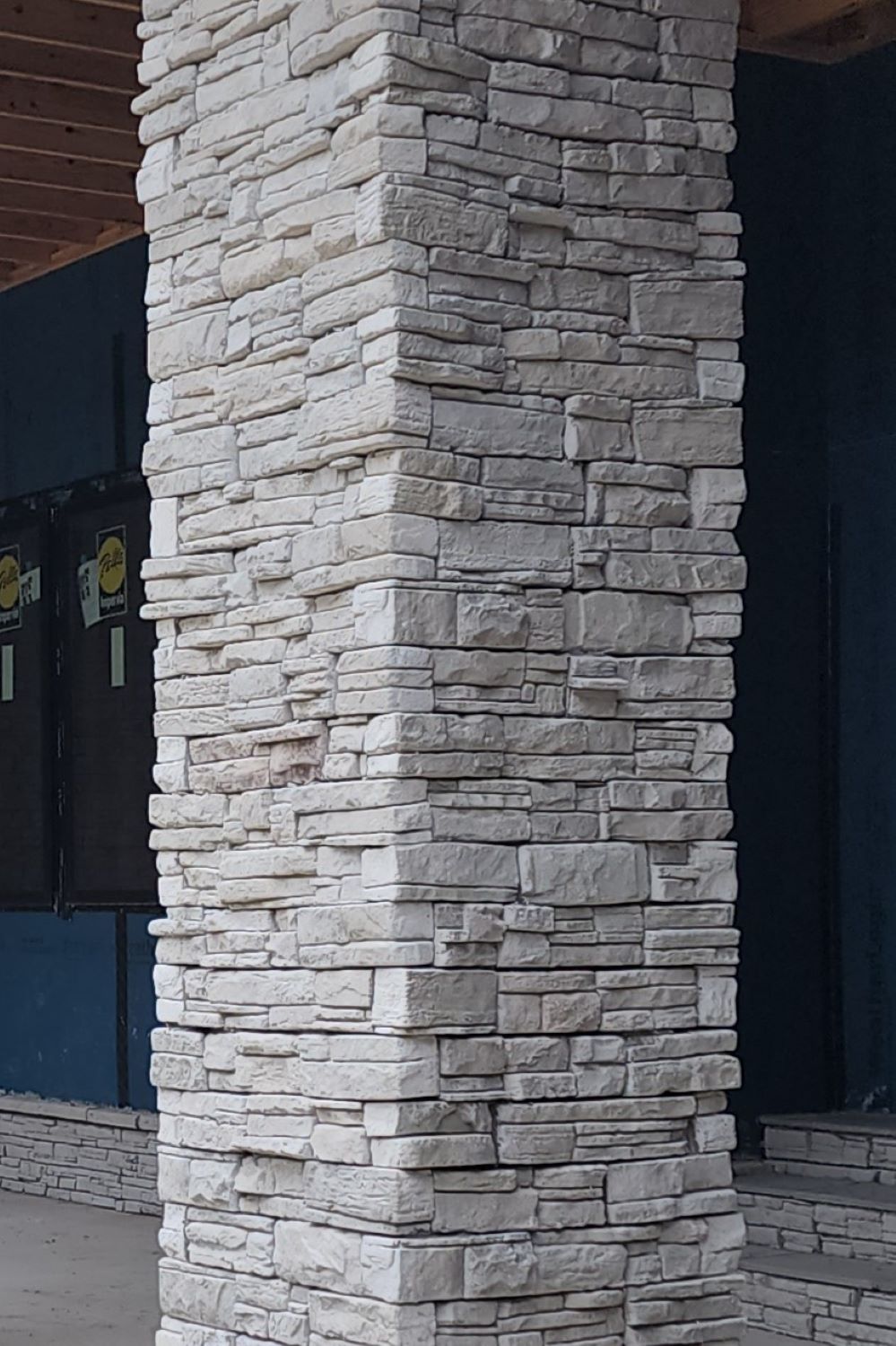 Stone Veneer - Ready Stack Stone Panel Smoke - Mountain View Stone