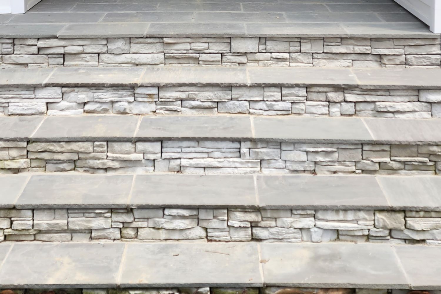 Stone Veneer - Ready Stack Stone Panel Smoke - Mountain View Stone