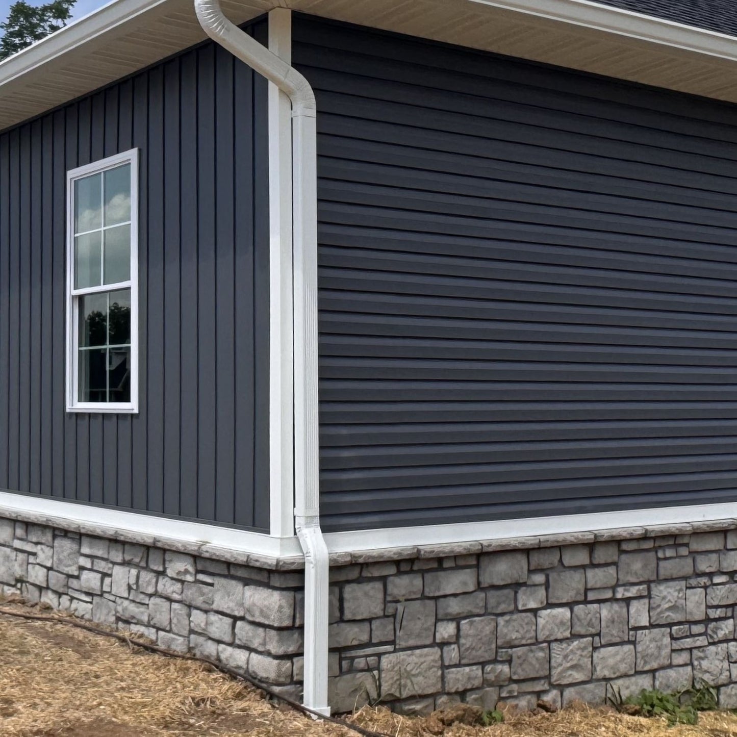 Stone Veneer Accessories - Sill Smoke - Mountain View Stone