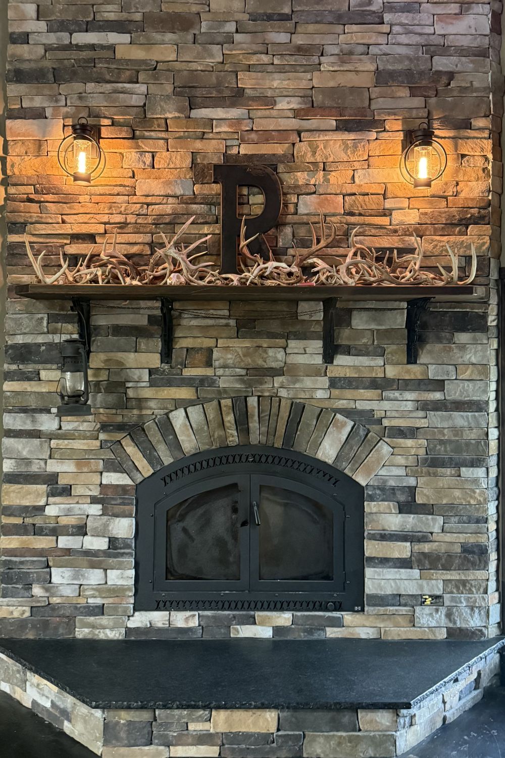 Stone Veneer - Stack Stone Aspen - Mountain View Stone