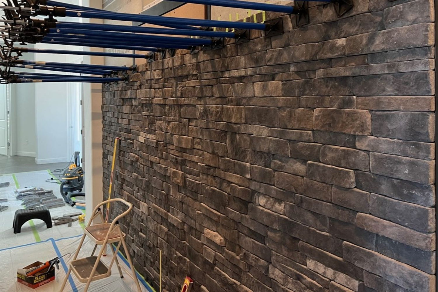 Stone Veneer - Stack Stone Black Forest - Mountain View Stone