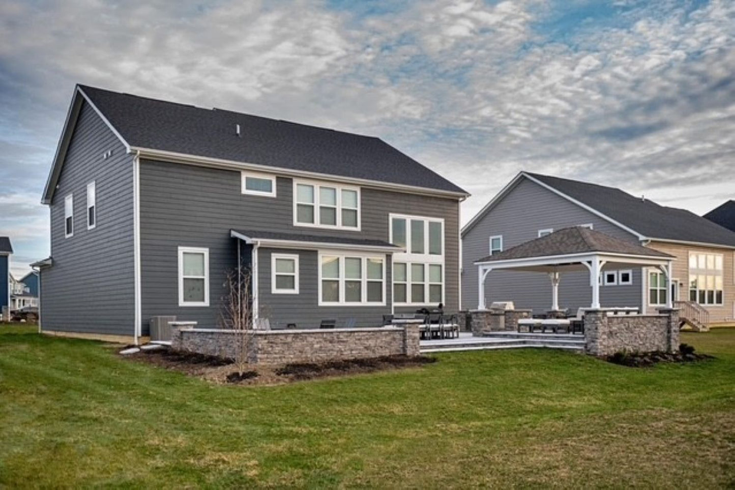 Stone Veneer - Stack Stone Cool Gray - Mountain View Stone