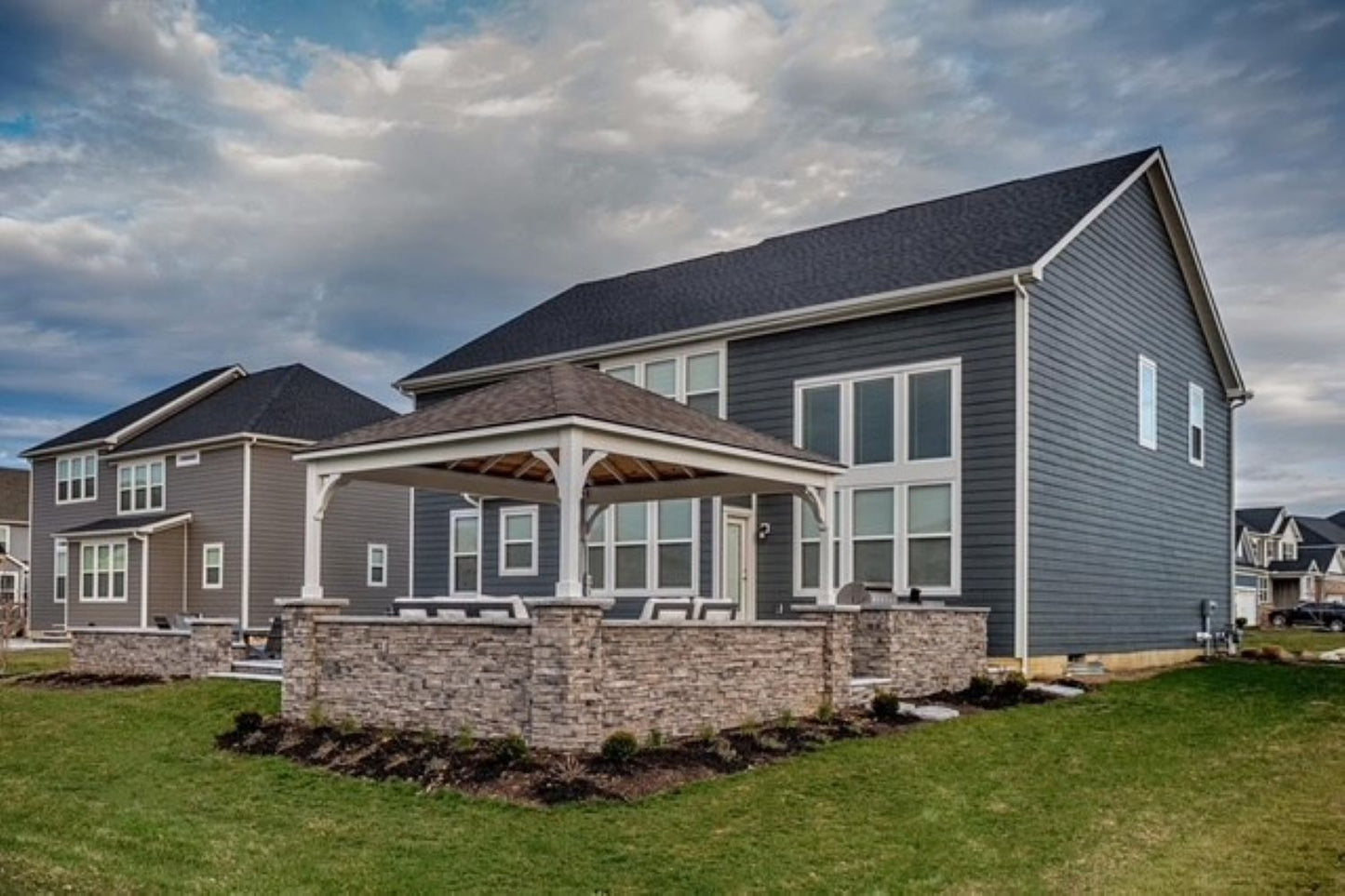 Stone Veneer - Stack Stone Cool Gray - Mountain View Stone