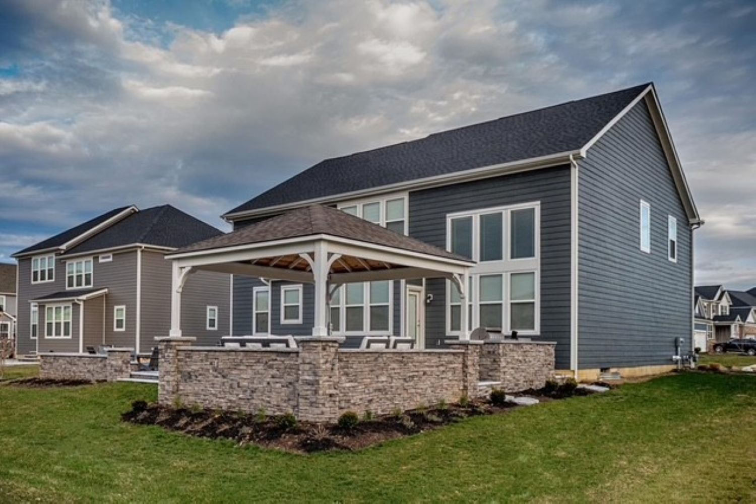 Stone Veneer - Stack Stone Cool Gray - Mountain View Stone