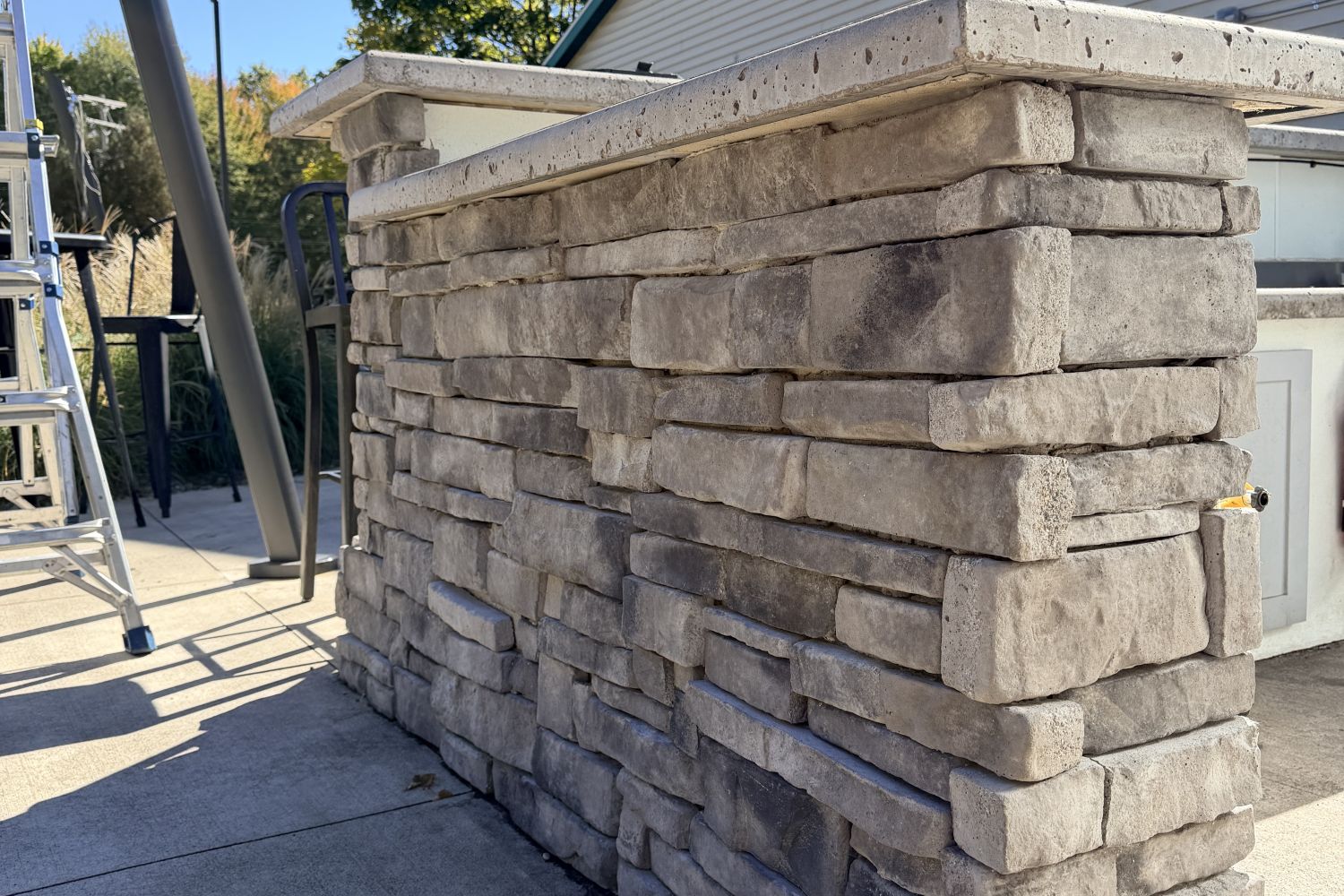 Stone Veneer Stack Stone Cool Gray Mo...