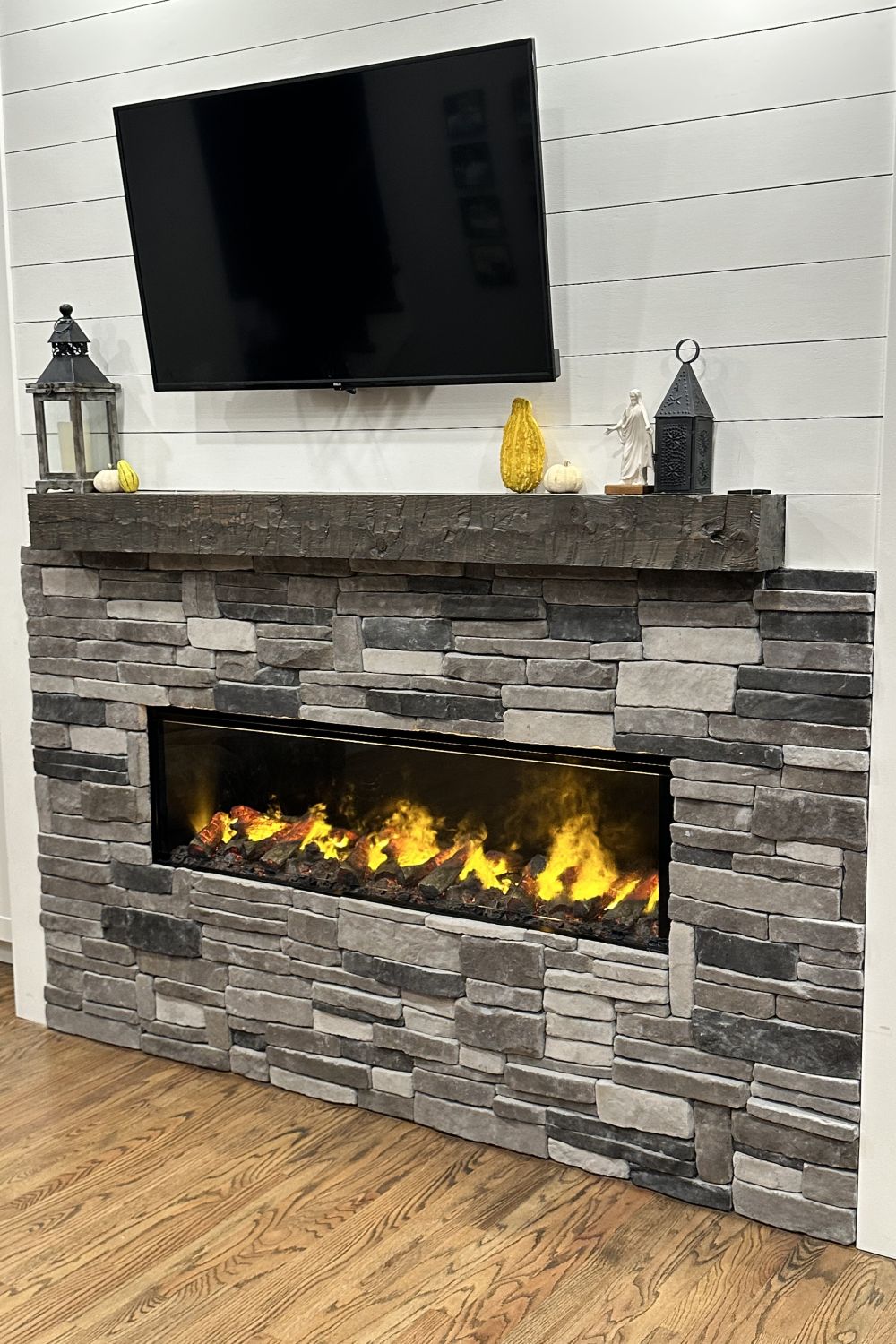 Stone Veneer - Stack Stone Glacier - Mountain View Stone