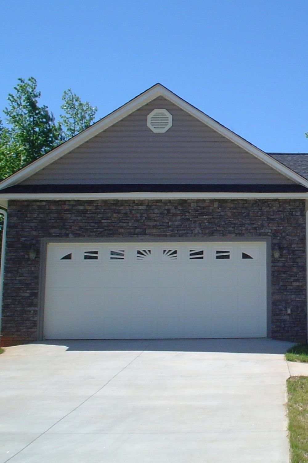 Stone Veneer - Stack Stone Midnight - Mountain View Stone