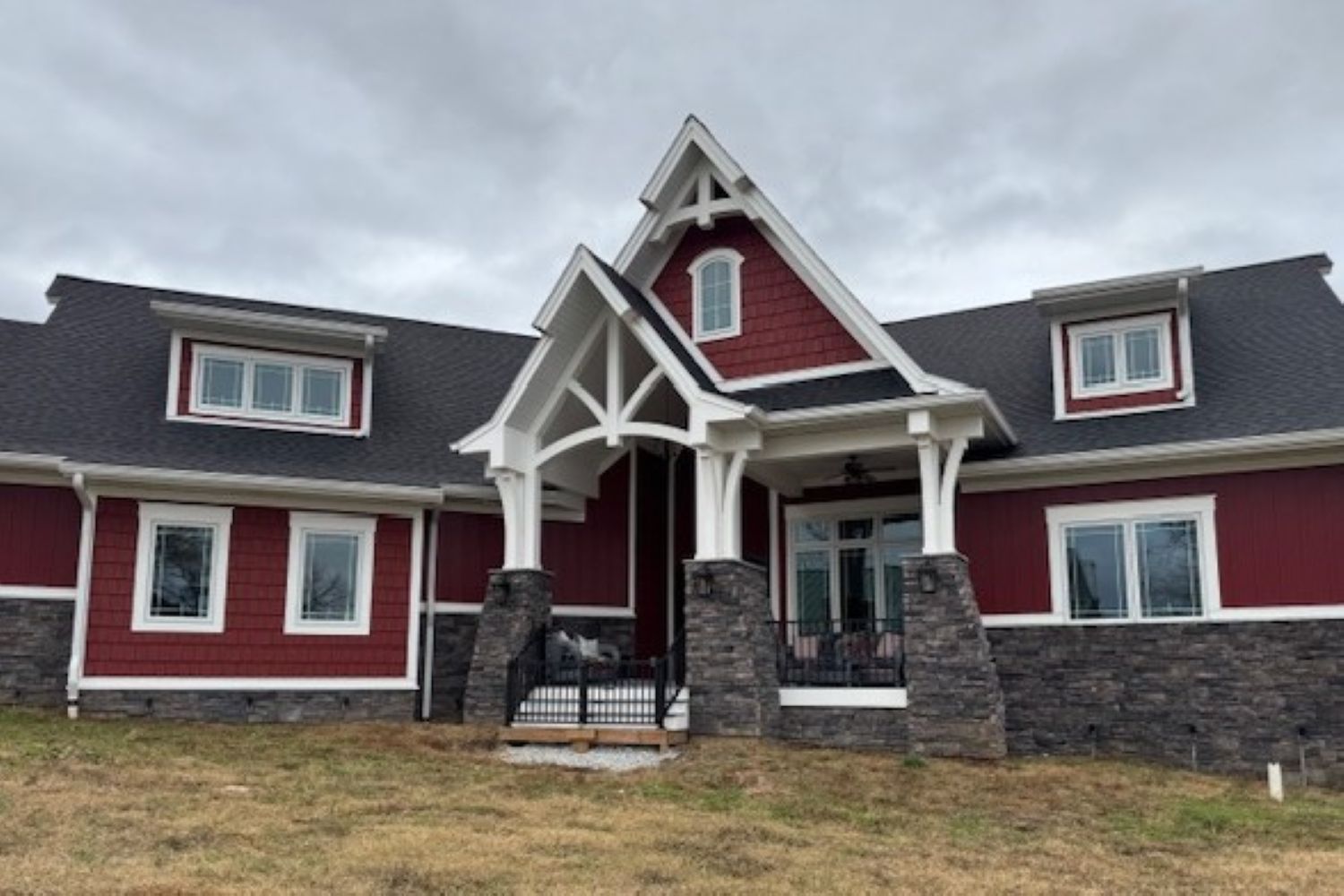 Stone Veneer - Stack Stone Midnight - Mountain View Stone