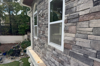 Stone Veneer - Stack Stone Midnight - Mountain View Stone