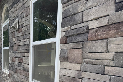 Stone Veneer - Stack Stone Midnight - Mountain View Stone