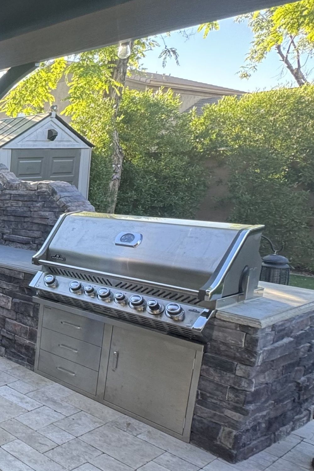 Stone Veneer - Stack Stone Midnight - Mountain View Stone