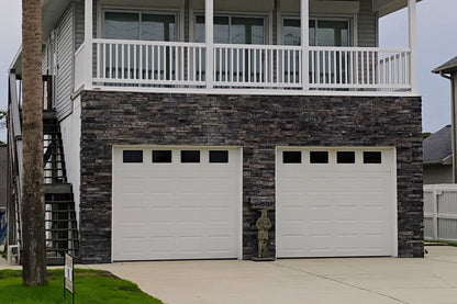 Stone Veneer - Stack Stone Midnight - Mountain View Stone