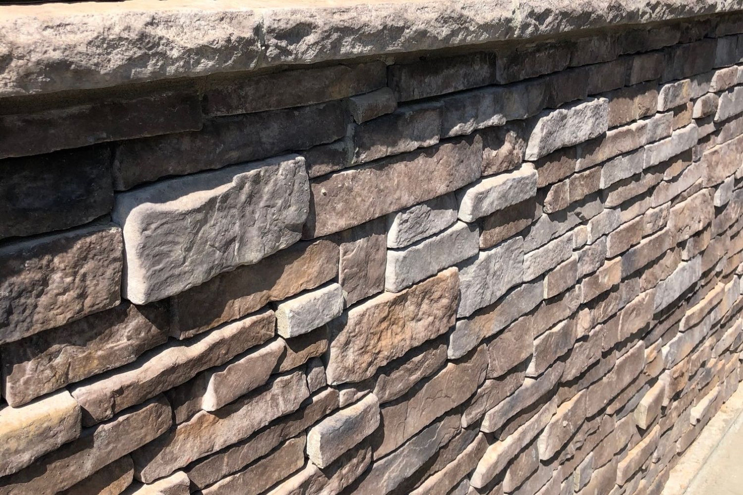 Stone Veneer - Stack Stone Outback - Mountain View Stone